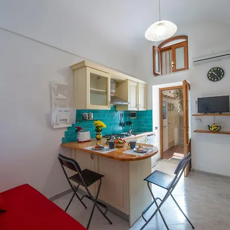 Casa Alfonso - - Amalfi Coast Апартаменты Минори